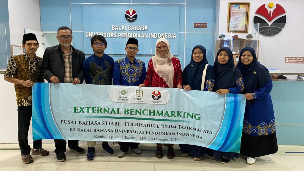 Benchmarking Pusat Bahasa Ke UPI 2025