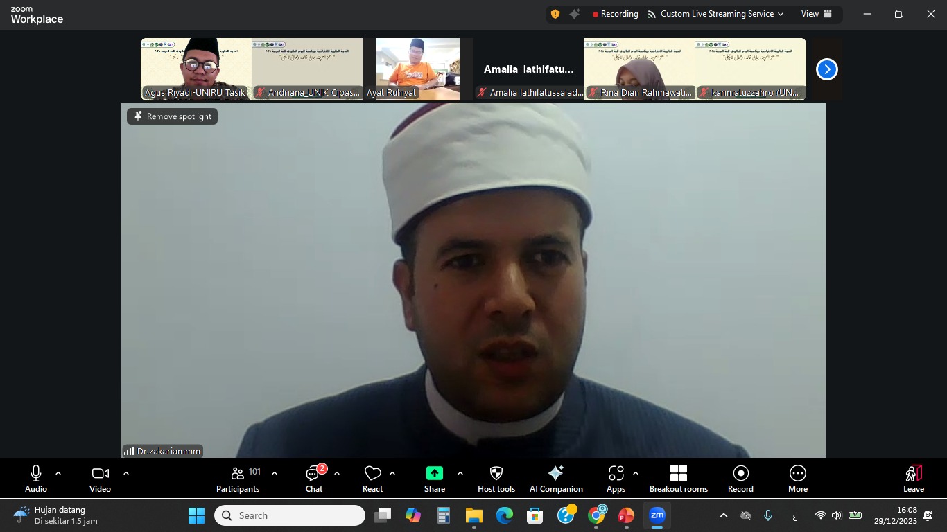 Webinar Hari Bahasa Arab: Pusat Bahasa UNIRU Perkuat Eksistensi Bahasa Arab di Era Digital